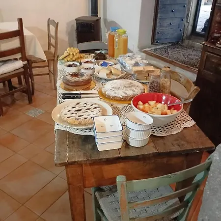 Bed & Breakfast Fattoria La Tana Della Volpe 3*