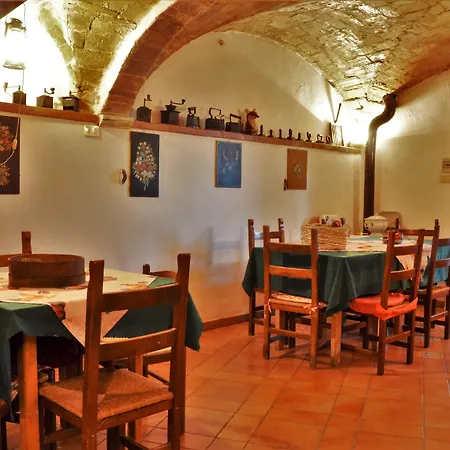 Bed & Breakfast Fattoria La Tana Della Volpe 3*