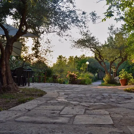 Fattoria La Tana Della Volpe Pacentro