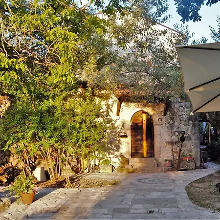 Fattoria La Tana Della Volpe Bed & Breakfast