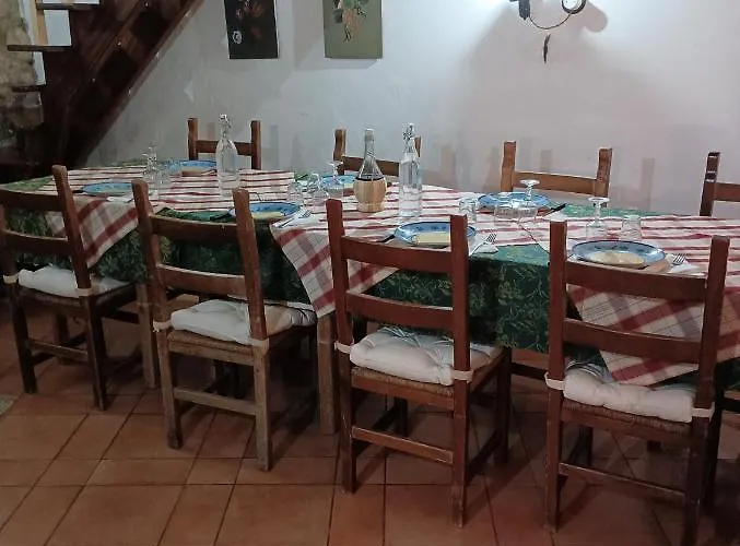 Frühstückspension Fattoria La Tana Della Volpe 3*